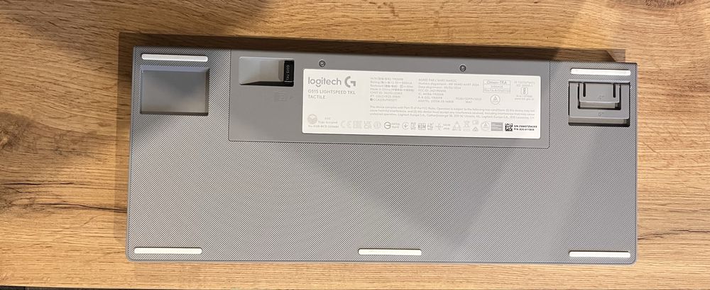 Logitech G515 Lightspeed TKL – безжична механична клавиатура