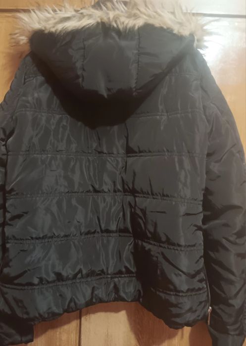 Дамски лот  от  яке и раничка