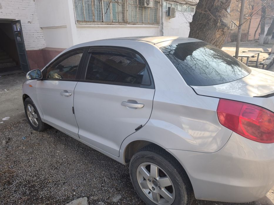 Продаю заз форза