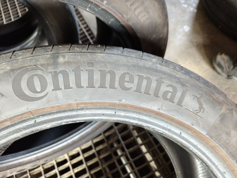 245/45/18 Continental Premium Contact 6