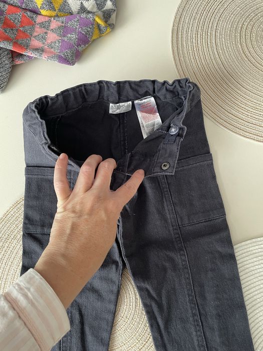 Set de haine pentru un băiat de 1,5–2 ani (18–24 luni) — mărci: H&M, Gap, SoCute, Muz