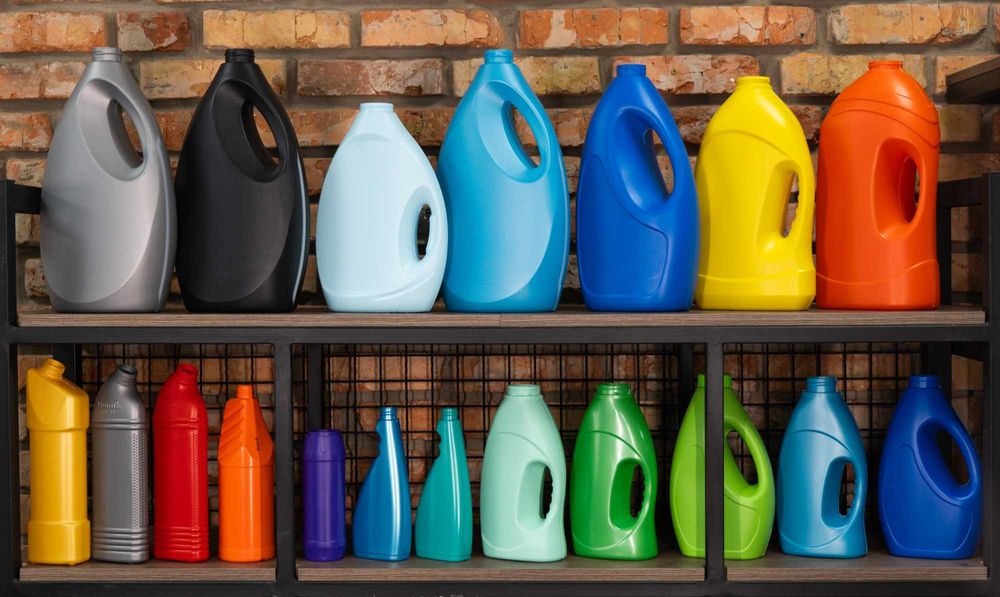 Пластмасови опаковки 0.4–6л и капачки | Производител Brandplast LLC