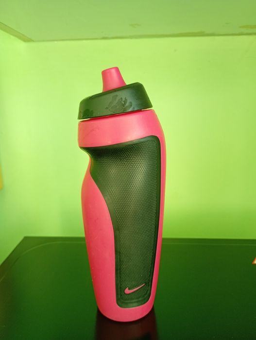 Бутилка за вода Nike