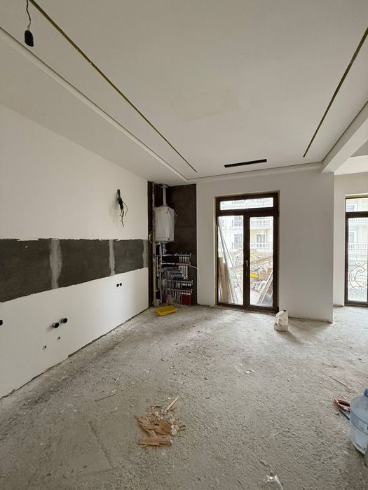 Бульвар 3х комнатная 105м² черновая отделка вид на парк и во двор