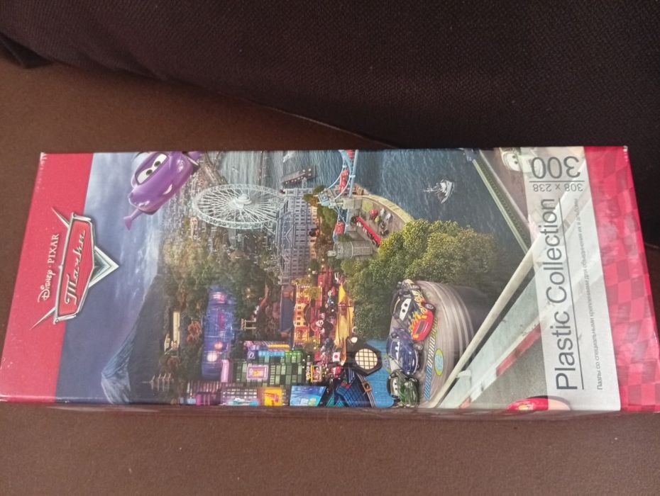 Игрушка/ машинка Ferrari/пазлы