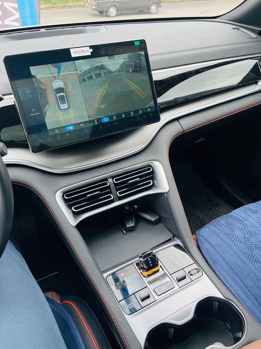 BYD Song Plus DM-i Champion 2025 — 8