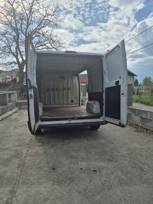 Vând Fiat Ducato