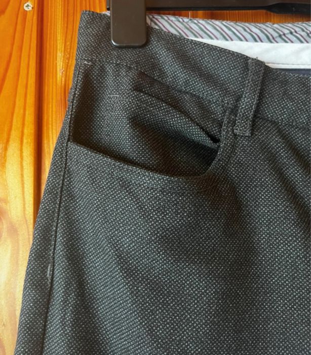 Pantaloni costum