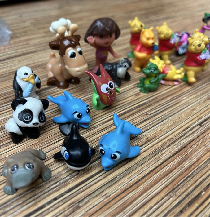 Стари играчки от kinder яйца и други