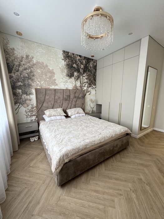 Поклейка обоев(800тг) и галтель(700)