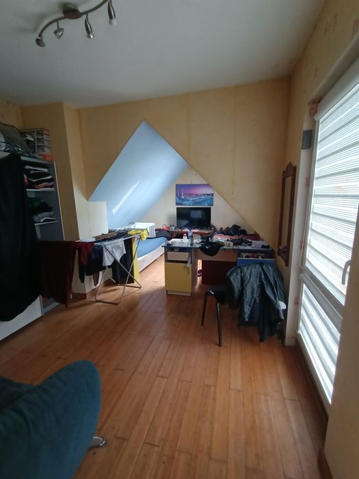 Продава се Тристаен апартамент в Бургас, Възраждане - 106 кв.м за 1274 €/кв.м - Снимка #1