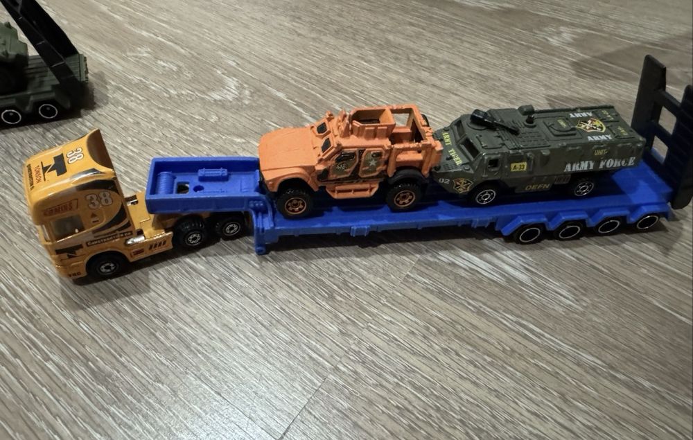 Machete militare metalice 1/72