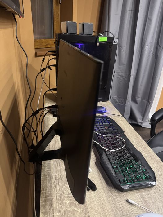 Монитор Samsung 24 инча