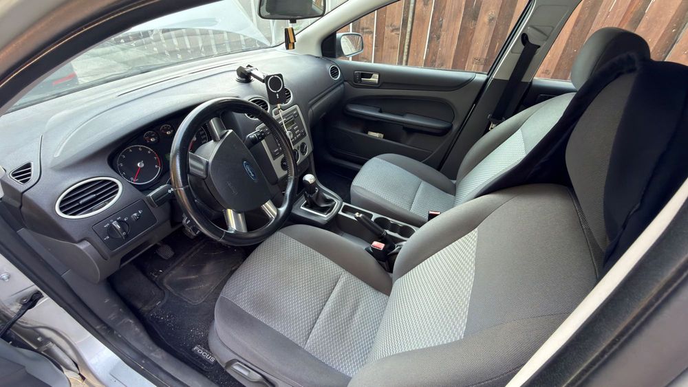 FORD Focus 2006 — imagine 5