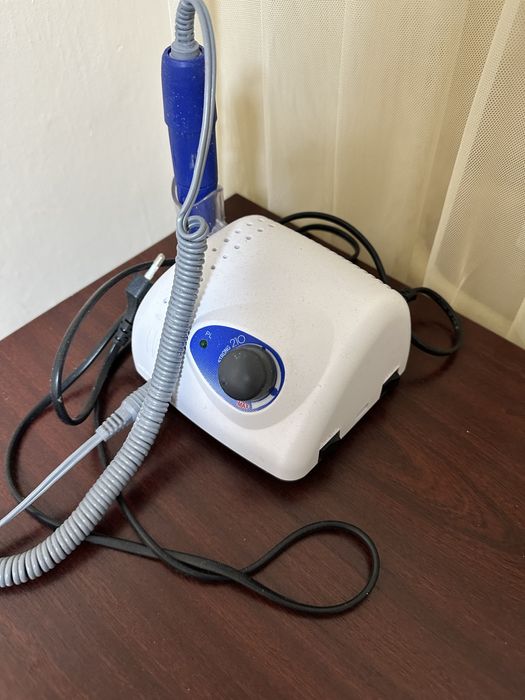 Маникюрный аппарат , пылесос и сухожар