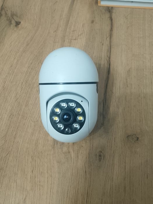 Продам камеру срочно