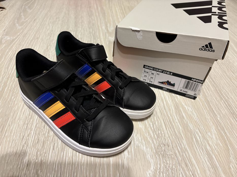 Adidas детски маратонки