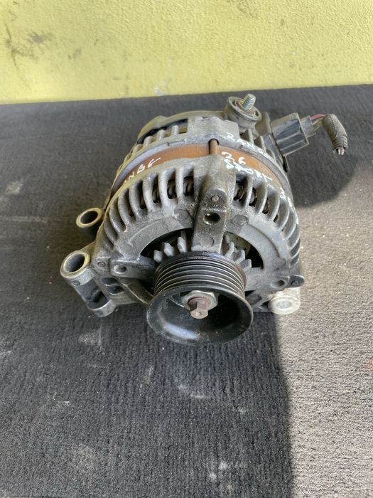 Alternator Range Rover Sport 3.6TDV8 Pret 700 lei