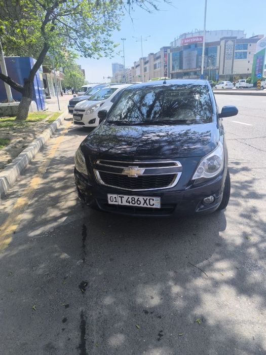 Cobalt 2023 kinda blu