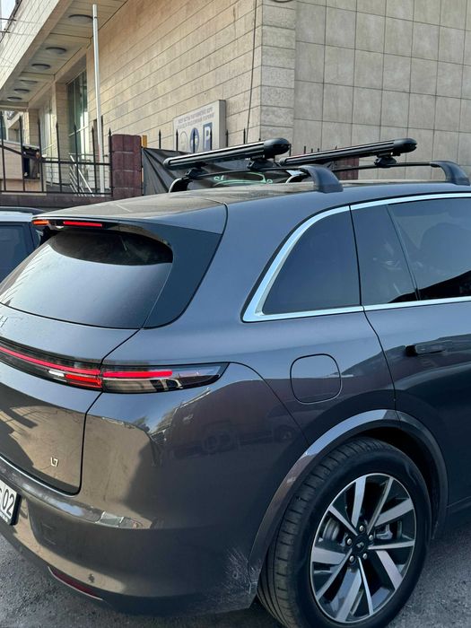 Крепления для лыж Yakima  Lixiang