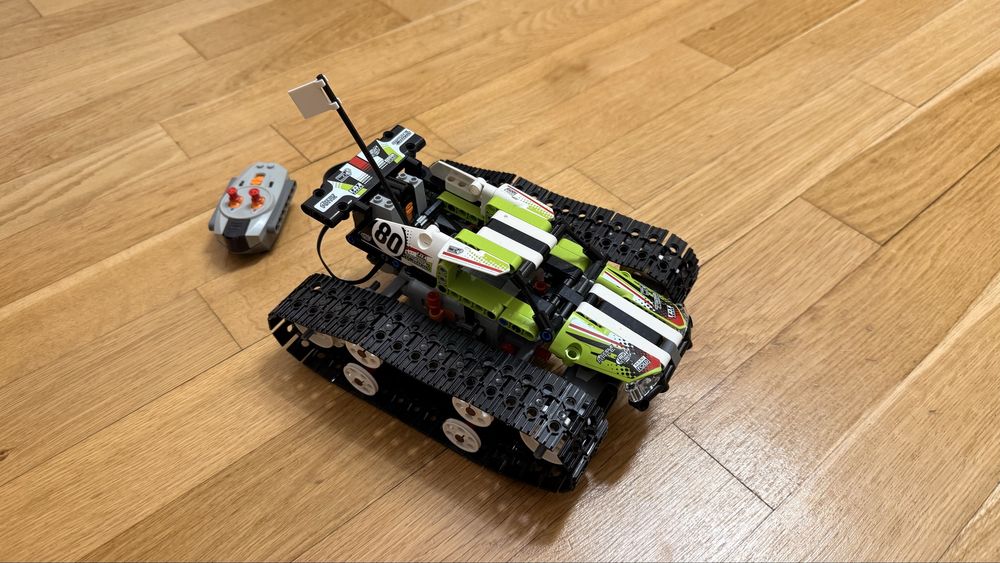 Vand lego Technic 42065