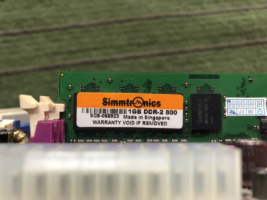 Материнская плата ddr 2