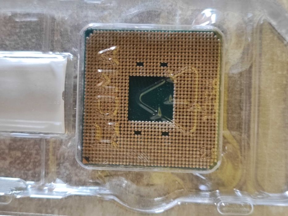 Процесор Ryzen 5 3500x 6C/6T