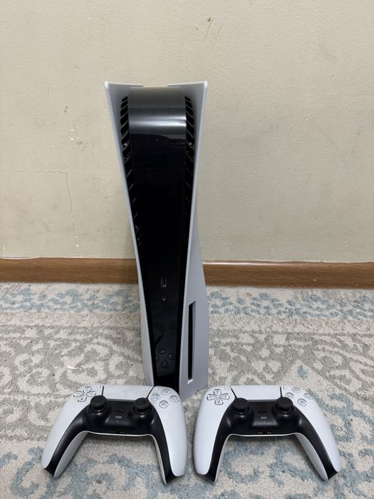 Продам PlayStation5