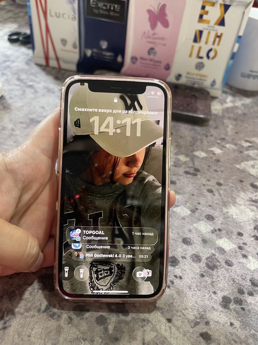 Iphone 12 mini ideal holatda