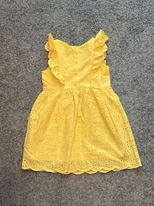 Rochie H&M cu broderie englezească