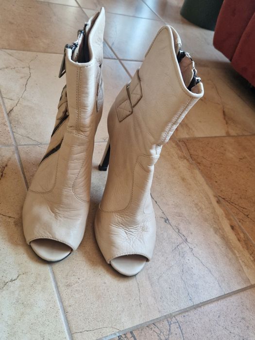 Обувки Daris, използвани