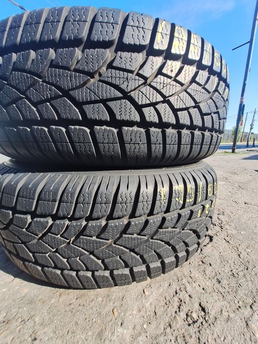 2 anvelope iarna 195/60r15 Dunlop Montaj Gratuit