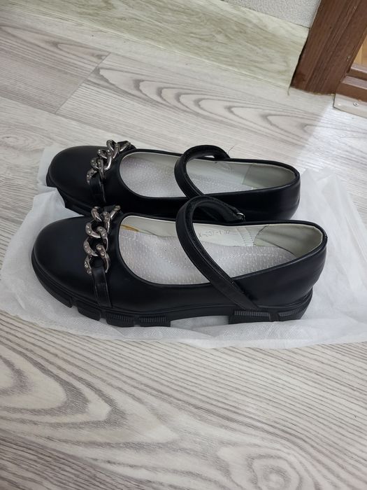 Туфли для девочки