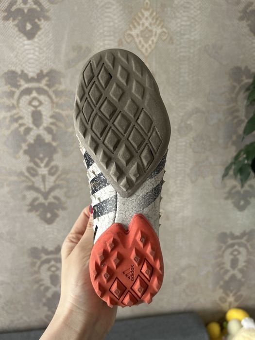 Сороконожки predator