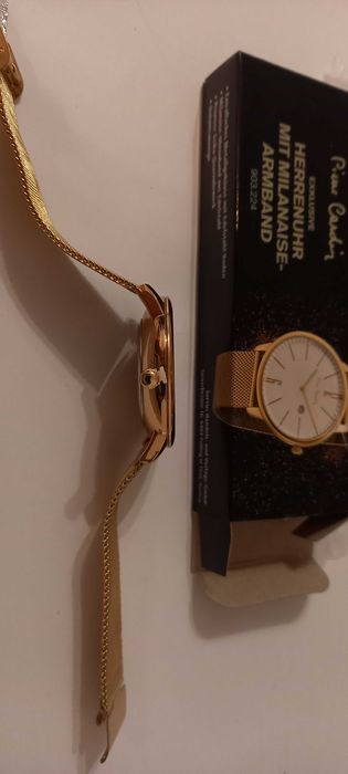 Часовник Pirre Cardin НОВ