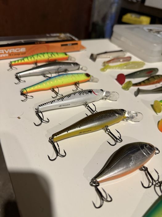 Воблери силикони блесни