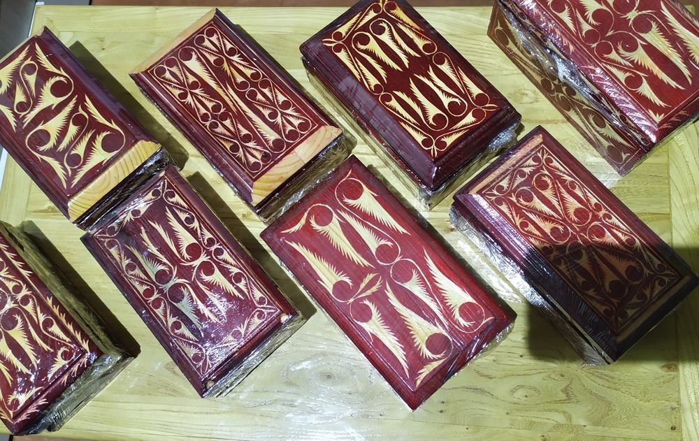 Шкатулки для украшений