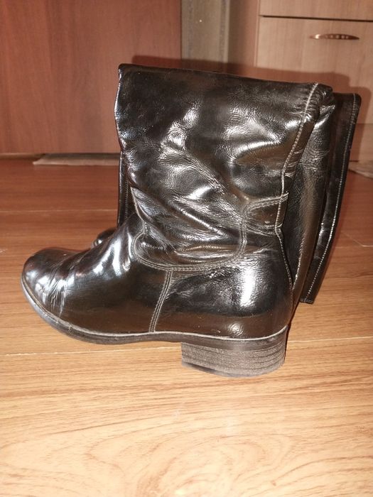 Женская зимняя обувь