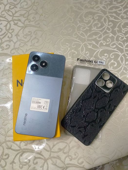 Realme Note 50
Xotirasi 64Gb
Atp Feys bittada
Kar-Dak full
Aybi yuq va