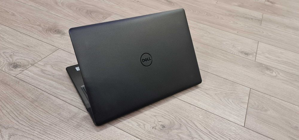 Laptop performant DELL nou, intel core-i7- 10510, video 4 gb dedicat