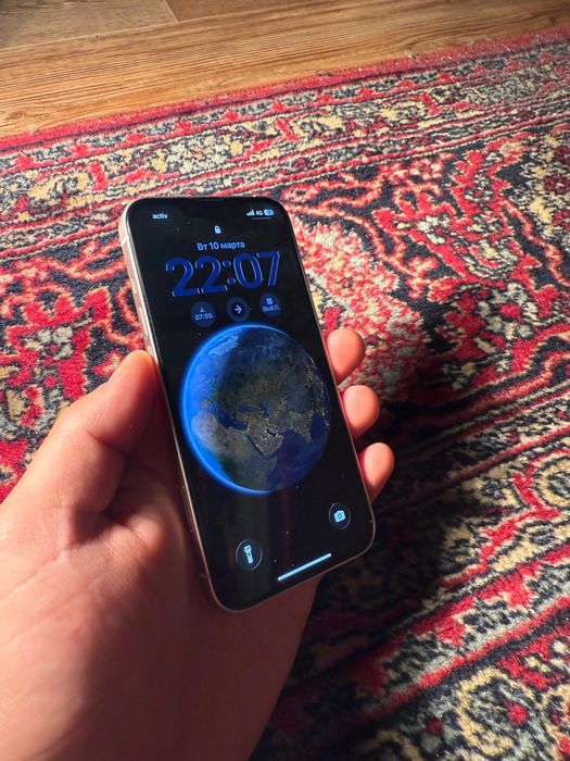 Apple 13 жақсы жағдайда