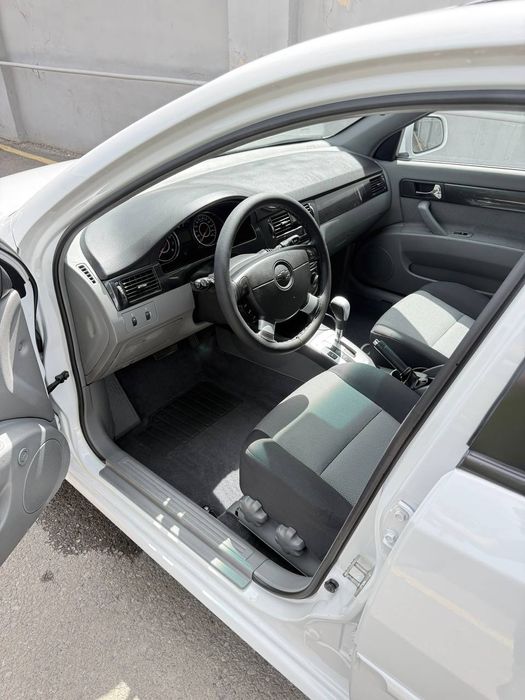 Джентра Автомат,Метан