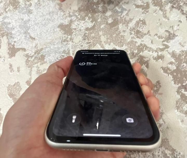 Iphone 11 в идеальном состояний