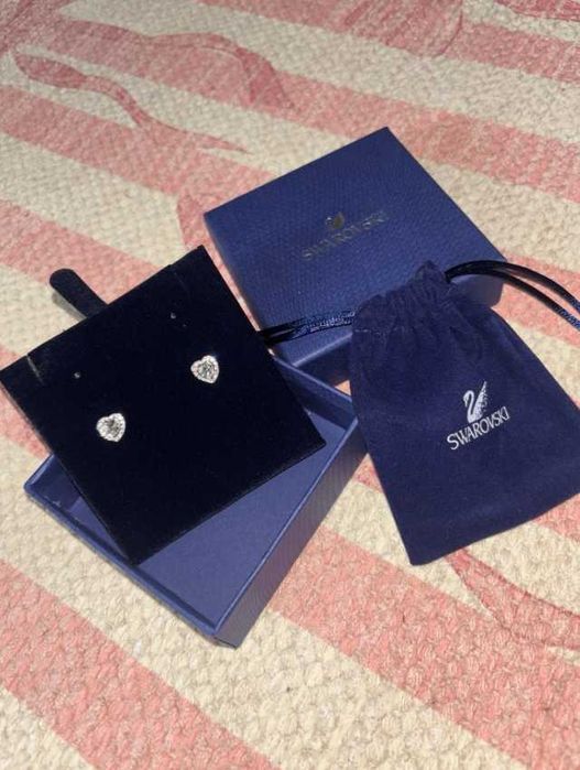 Cercei Swarovski Angelic Inimioare Argintii - noi, în cutie