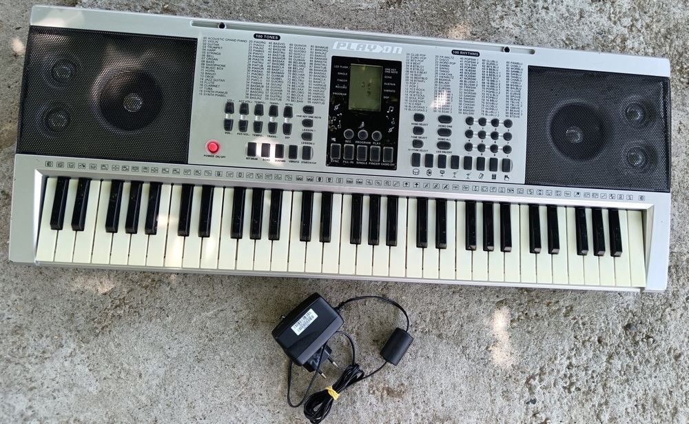 Orga, clapa, key board, Eagleton mpw 300 usb, Clifton LP6110, PlayOn