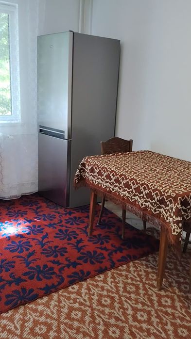 Ofer spre închiriere apartament 2 camere.