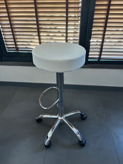 Бар Стол на колелца (хром) + 24м гаранция и безплатна доставка