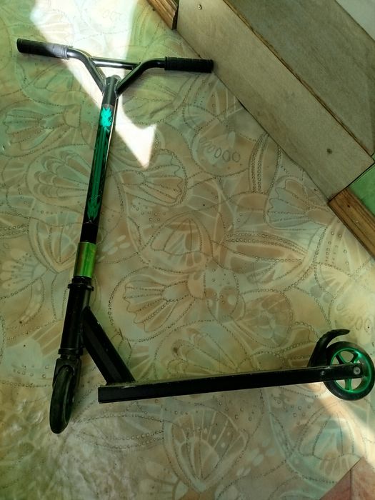 Самокат продаётся .