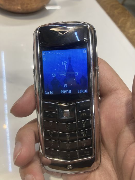 Vertu оригинальная
