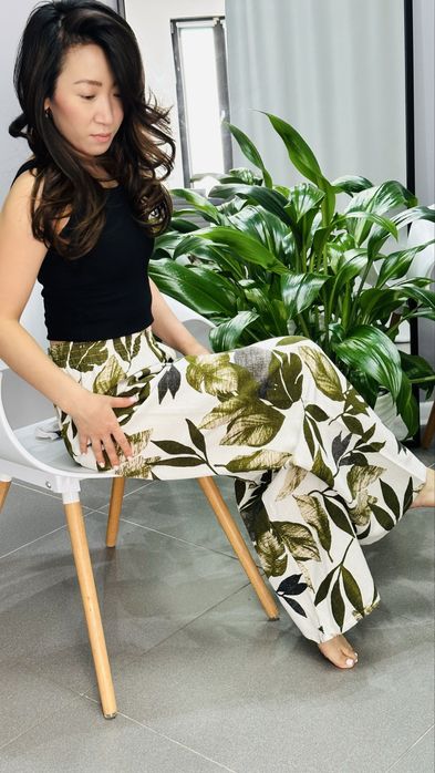 Льнянные брюки широкого кроя